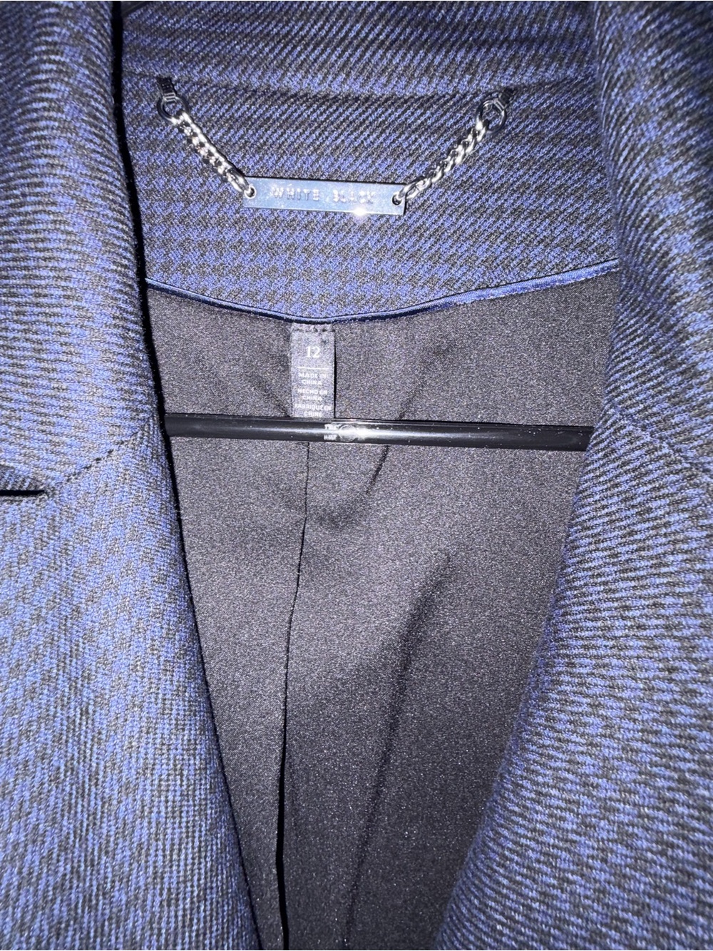 White House Black Market Navy Tailored Blazer - Picture 2 of 3